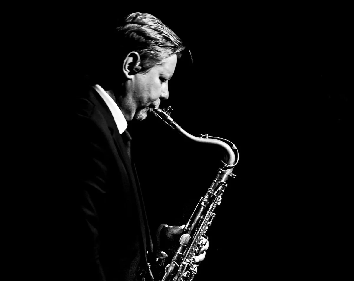 Po ciężkiej chorobie zmarł Marian Hilla - muzyk i menedżer zespołu Poparzeni Kawą Trzy. Miał 52 lata. Przez wiele lat był związany z Radiem RMF FM. 