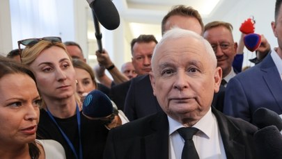 Tusk mówił o "rosyjskich wpływach" za rządów PiS. Kaczyński odpowiada