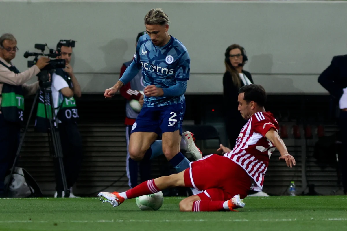 Aston Villa, w składzie z Mattym Cashem, nie zdołała awansować do finału piłkarskiej Ligi Konferencji. W czwartek uległa Olympiakosowi Pireus 0:2, a w pierwszym meczu w ubiegłym tygodniu przegrała 2:4. Grecki klub o trofeum zagra z Fiorentiną.