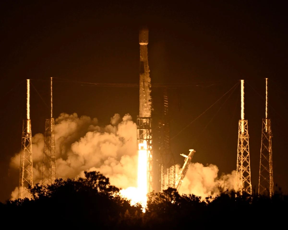 ​Pentagon poinformował w czwartek, że zapobiegł nieuprawnionemu korzystaniu przez rosyjskie wojsko z terminali internetowych Starlink, obsługiwanych przez SpaceX Elona Muska na Ukrainie - podał Bloomberg.