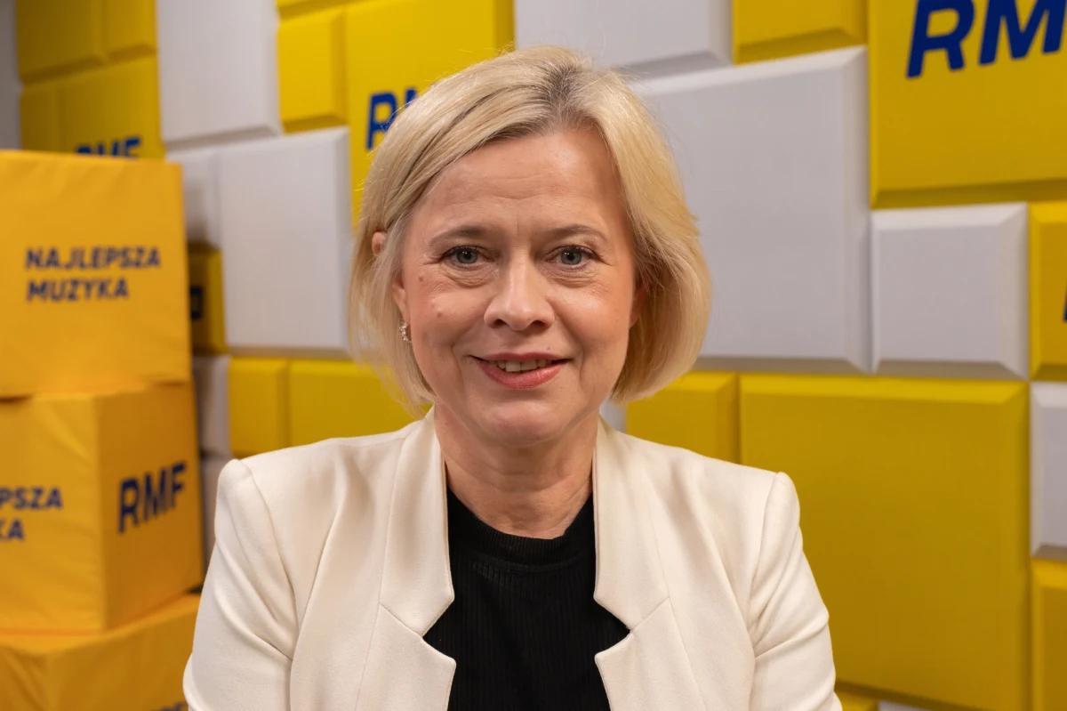 „Chcę pracować w ministerstwie, chcę pracować w kulturze, ale chcę również dbać o sprawy kultury w Parlamencie Europejskim (…) myślę, że da się to świetnie połączyć” – mówiła w Porannej rozmowie w RMF FM Bożena Żelazowska, wiceminister kultury i dziedzictwa narodowego. Polityk była pytana o kontrowersyjne odejścia ministrów, którzy stali się kandydatami na europosłów. „Tam się nie idzie tylko po pieniądze” – zapewniała Żelazowska. Robert Mazurek pytał swojego gościa m.in. również o obecny kształt mediów publicznych.