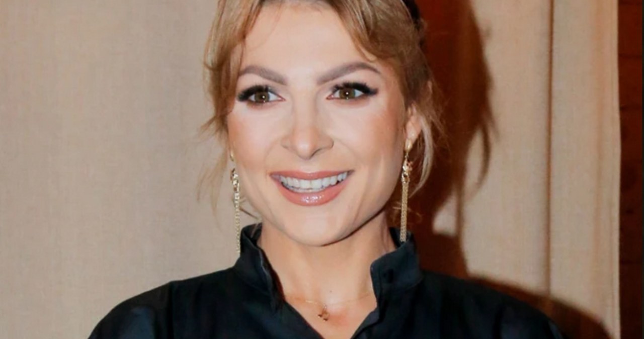 Magda Narożna wciąż gra na weselach. Pary potrafią zmienić dla niej datę