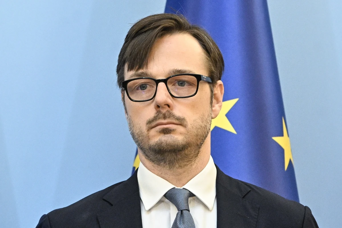 Jakub Jaworowski otrzymał nominację na nowego ministra aktywów państwowych - przekazał premier Donald Tusk w piątek podczas konferencji prasowej dotyczącej rekonstrukcji rządu.