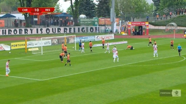 Chrobry Głogów - Resovia Rzeszów. Skrót meczu Fortuna 1 Ligi.

Fortuna 1 Liga oglądaj w Polsat Sport oraz na  Polsat BOX Go   Oglądaj wygodnie gdziekolwiek chcesz: na komputerze, na tablecie, na smartfonie, na Smart TV.
W tekście zawarto link serwisu partnerskiego

