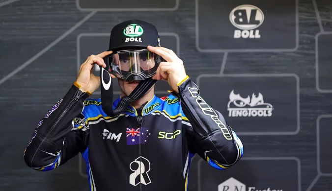 Już widać u niego wściekłość. Tak Zmarzlika nie pokona