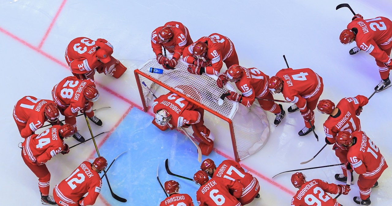 hokej, live, wyniki na żywo, Polska, Czechy, NHL, hockey, Cracovia Niespodziewany problem bramkarza reprezentacji Polski. U nas to mi się jeszcze nie zdarzyło