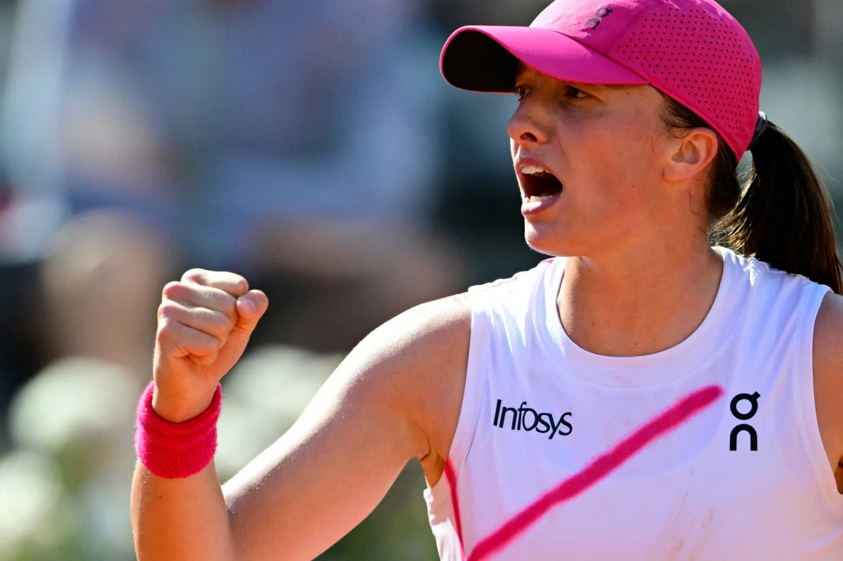 ​Iga Świątek się nie zatrzymuje. Najlepsza polska tenisistka dzięki zwycięstwu nad Niemką Angelique Kerber 7:5, 6:3 awansowała do ćwierćfinału turnieju WTA 1000 na kortach ziemnych w Rzymie. W kolejnej rundzie zmierzy się z Amerykanką Madison Keys.