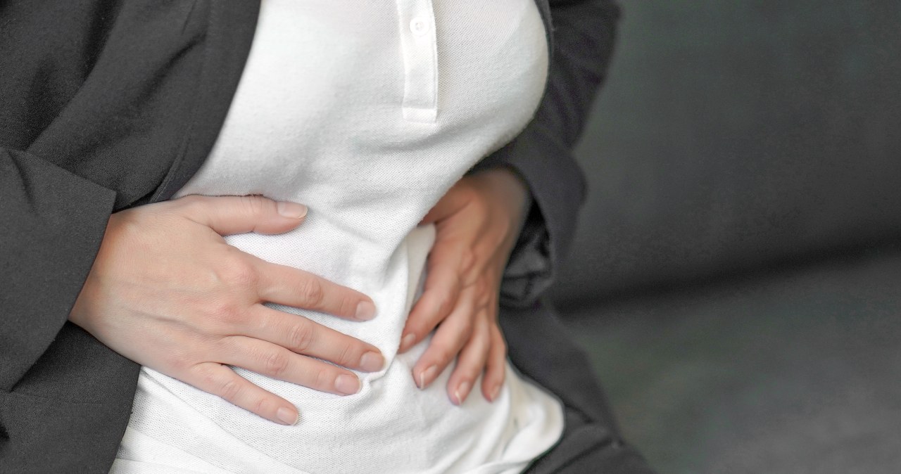 Jej niedobór może spowolnić perystaltykę jelit. Uzupełniaj codzienną dietą