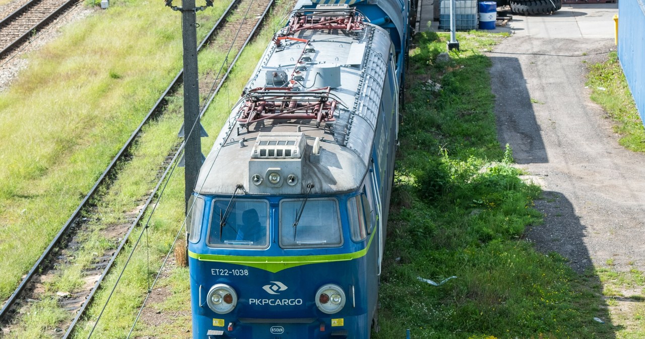 Organizacje, związkowe, odmówiły, uzgodnienia, podpisania, porozumienia, zawieszenia, wybranych, postanowień, Zakładowego, Układ PKP Cargo: Związki zawodowe nie zgadzają się na propozycję zarządu. Nie podpisały porozumienia