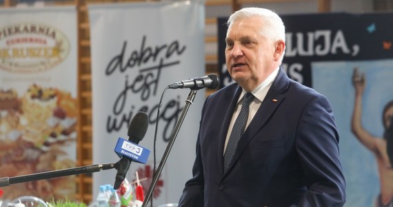 Prezydent Białegostoku powołał w czwartek trzech nowych zastępców. To Tomasz Klim z PO, Marek Masalski z Forum Mniejszości Podlasia i Eliza Cybulko z Polski 2050. Ugrupowania udzieliły tym osobom swoich rekomendacji na te stanowiska.