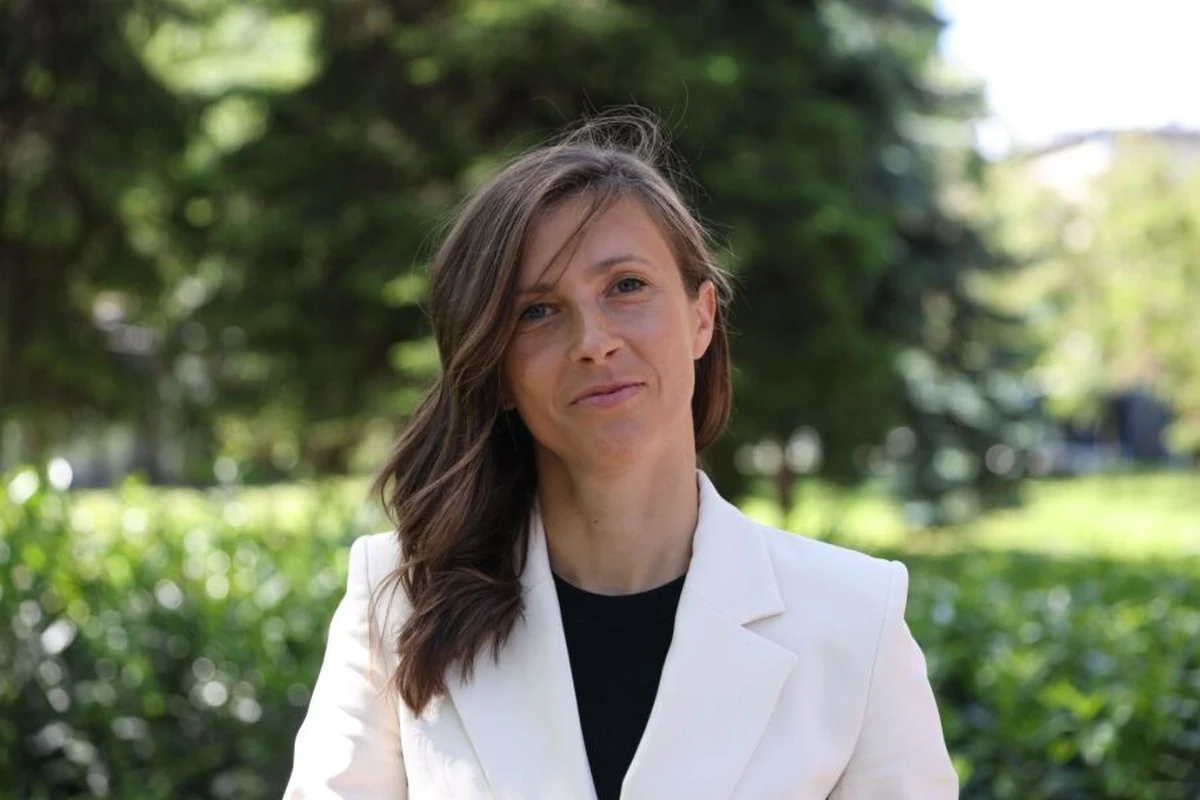 Maria Klaman z Nowej Lewicy dołączyła do grona zastępców prezydenta Krakowa Aleksandra Miszalskiego. Ma odpowiadać za edukację, politykę społeczną i mieszkalnictwo. Wcześniej pracowała w Urzędzie Miasta Sopotu. Nominacja wywołała ostry sprzeciw wśród działaczy Nowej Lewicy w Krakowie, którzy zdecydowali w czwartek wieczorem o wycofaniu poparcia dla koalicji z klubem Koalicji Obywatelskiej w Radzie Miasta.