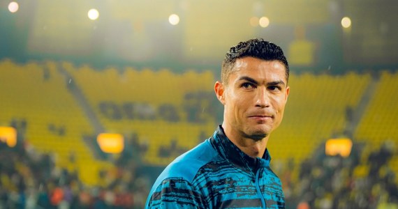 Magazyn „Forbes” stworzył ranking najlepiej zarabiających sportowców. Pierwsze miejsce zajmuje Portugalczyk Cristiano Ronaldo. Piłkarz arabskiego Al-Nassr ma roczny kontakt z klubem warty 200 milionów dolarów. Kolejne 60 mln inkasuje z tytułu umów sponsorskich.