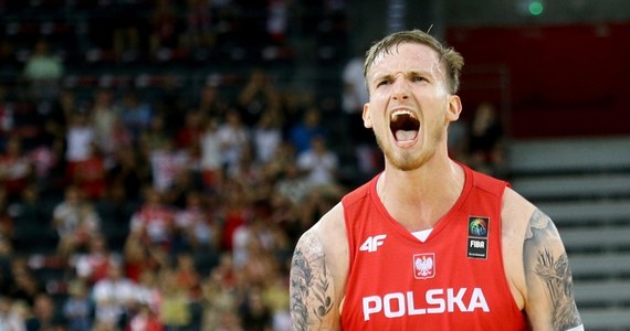 Polscy koszykarze 2 lipca rozpoczną w Walencji grę o wyjazd na igrzyska olimpijskie w Paryżu. Trener Igor Milicić wybrał szoroki skład, w jakim nasza kadra powalczy o bilet do Francji. By tam się znaleźć, Biało-Czerwoni muszą wygrać turniej w Hiszpanii, a w nim w fazie grupowej zmierzą się z reprezentacją Bahamów i Finlandią. Wcześniej nasza kadra rozegra jeszcze dwa mecze towarzyskie - w Katowicach i Sosnowcu.