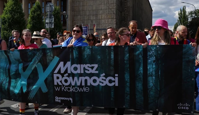 Marsz ulicami Krakowa. Biedroń: Jesteśmy nie do zatrzymania