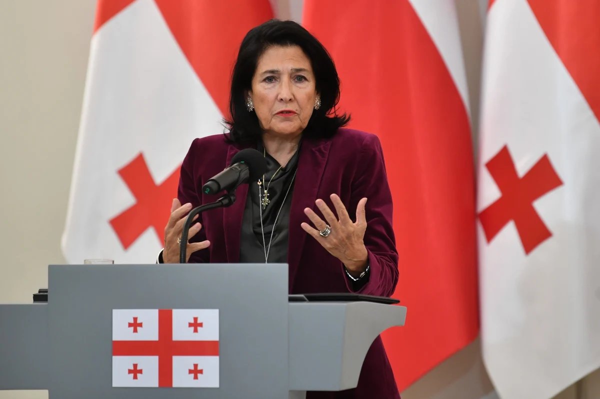 Ustawa o zagranicznych agentach zawetowana przez prezydent Gruzji. "Ta ustawa jest w swej istocie, w swoim duchu, ustawą rosyjską, która jest sprzeczna z naszą konstytucją" - oświadczyła Salome Zurabiszwili.