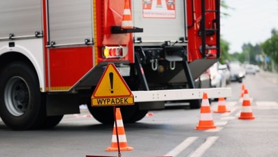 ​Zderzenie osobówki z autobusem na A4 koło Brzeska. Jedna osoba nie żyje