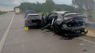 Zderzenie kilku aut na autostradzie A2. Są ranni, lądował śmigłowiec