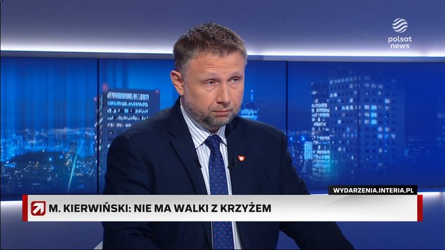 - Wysłany jest jeden pozew, drugi będzie wysłany pewnie jutro po południu - powiedział Marcin Kierwiński zapytany, czy zgodnie z wcześniejszymi zapowiedziami wytoczy procesy cywilne politykom i publicystom, którzy oskarżali go o bycie "pod wpływem" w trakcie obchodów Dnia Strażaka. Jak wyjaśnił były minister, jedno pismo ma trafić do dawnego polityka PO Jacka Protasiewicza.