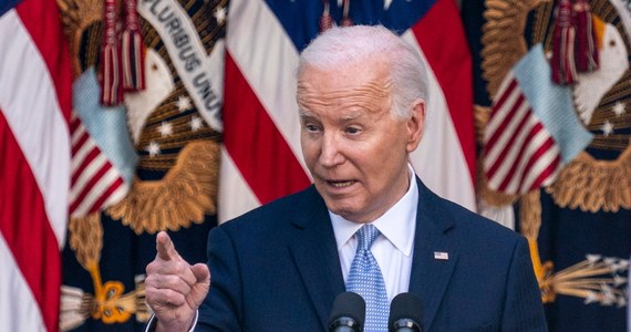 Prezydent USA Joe Biden powiedział w poniedziałek, że siły izraelskie nie dopuszczają się ludobójstwa podczas swej operacji w Strefie Gazy przeciwko Hamasowi. "To, co dzieje się w Gazie, nie jest ludobójstwem. Odrzucamy to. Stoimy po stronie Izraela" - zapewnił Biden podczas spotkania w Białym Domu z przedstawicielami społeczności żydowskiej w USA.