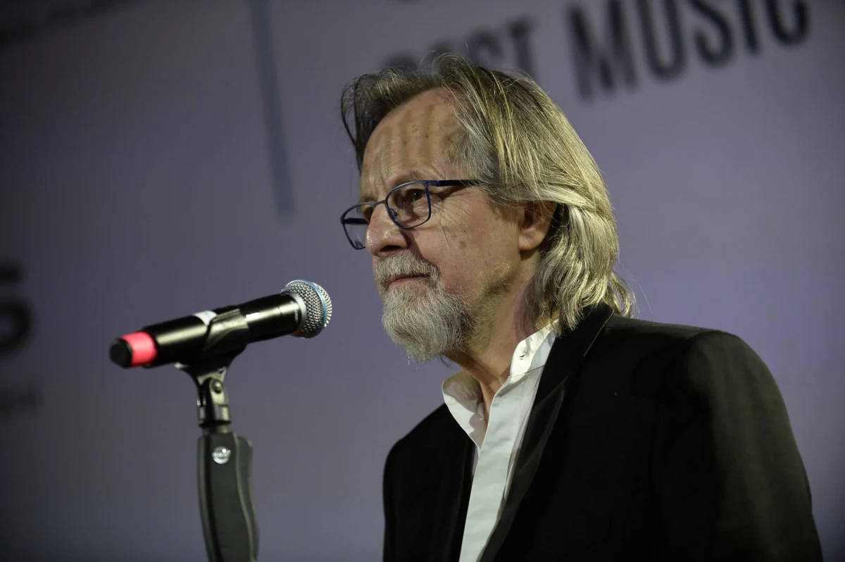 "Był wspaniałym partnerem kreacyjnym, człowiekiem o ogromnym talencie" - powiedziała Agnieszka Holland, reżyserka filmowa i teatralna o Janie A.P. Kaczmarku. Kompozytor zmarł dzisiaj po długiej i ciężkiej chorobie w wieku 71 lat. 