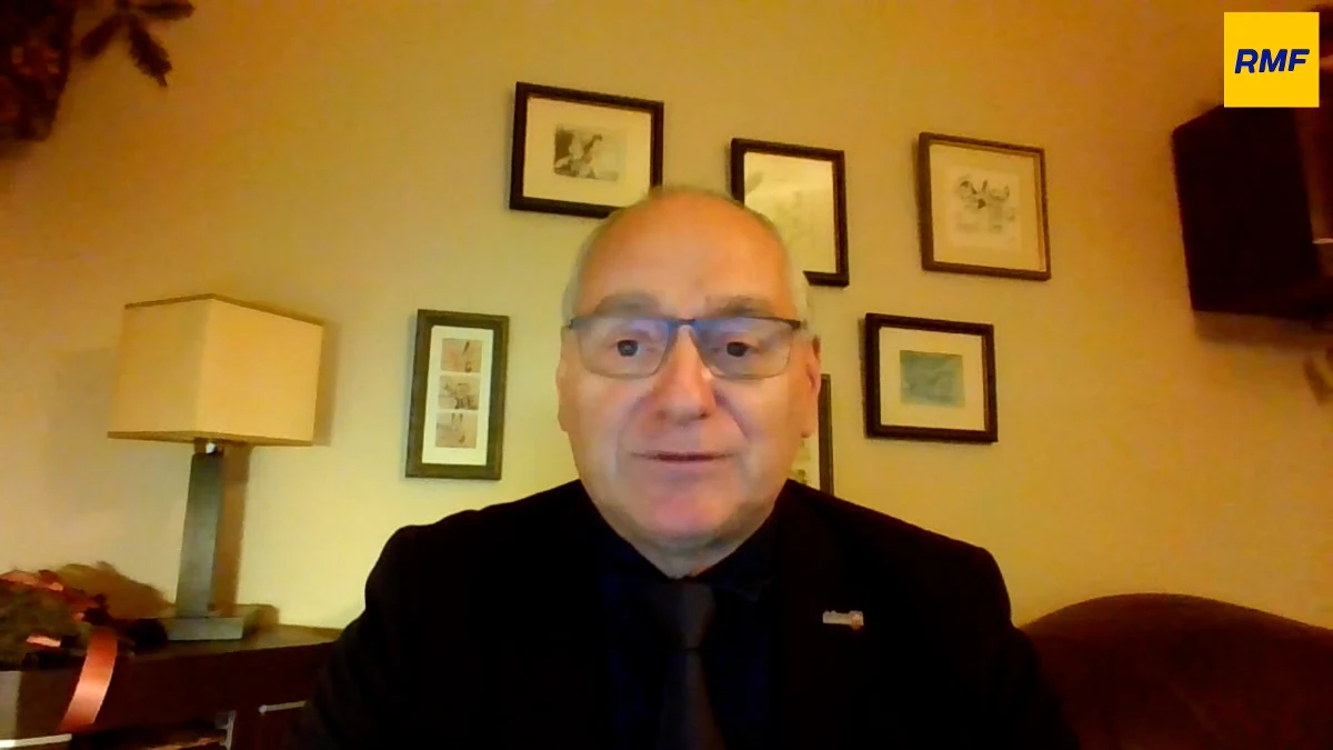 "Rosjanie takie wrzutki będą wstawiali cały czas, szczególnie w odniesieniu do państw morskich, które z nimi sąsiadują" - powiedział w Rozmowie w południe w Radiu RMF24 kmdr por. rez. Maksymilian Dura, odnosząc się do propozycji rosyjskiego resortu obrony dot. rewizji rosyjskich wód terytorialnych na Bałtyku. "NATO ma taką siłę, że na pewno Rosjanie nie pozwolą sobie na coś takiego, na co pozwolili sobie wobec Ukrainy" - dodał.