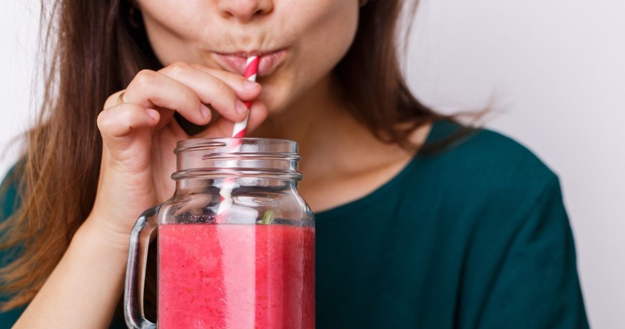 Nie kawa i nie sok. To najlepszy poranny napój na skoki cukru we krwi