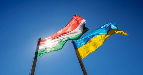 „Prowadzimy rozmowy z władzami Ukrainy na temat członkostwa tego kraju w Unii Europejskiej” – powiedział w czwartek szef kancelarii premiera Węgier Gergely Gulyas. Polityk dodał, że Budapeszt określił swoje minimalne oczekiwania dla wsparcia tej akcesji.