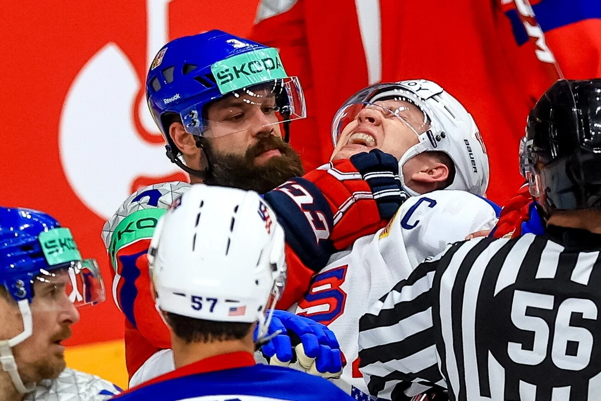 Nick Paul strzelił dwa gole, a broniąca tytułu Kanada pokonała Słowację 6:3 i awansowała do półfinału mistrzostw świata w hokeju na lodzie Elity, które rozgrywane są w Czechach. Do najlepszej czwórki turnieju trafiły także Szwajcaria, Czechy i Szwecja.