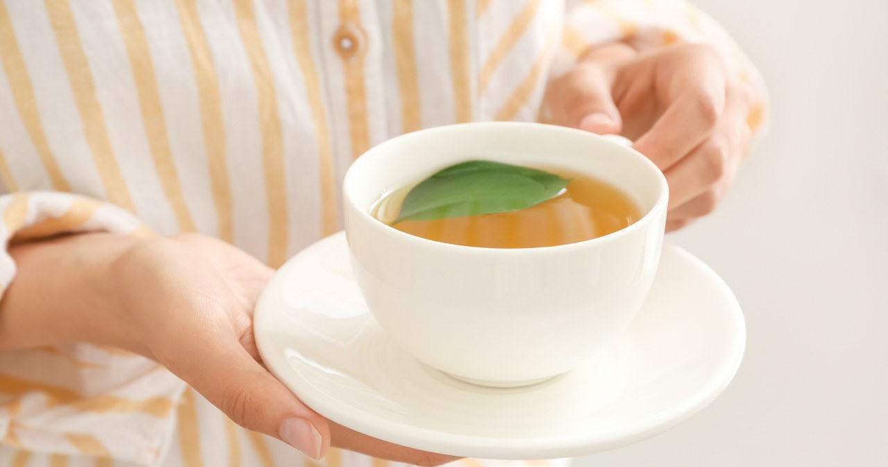 Hit z PRL-u na zaparcia i odchudzanie. Dowiedz się, jak działa liść senesu