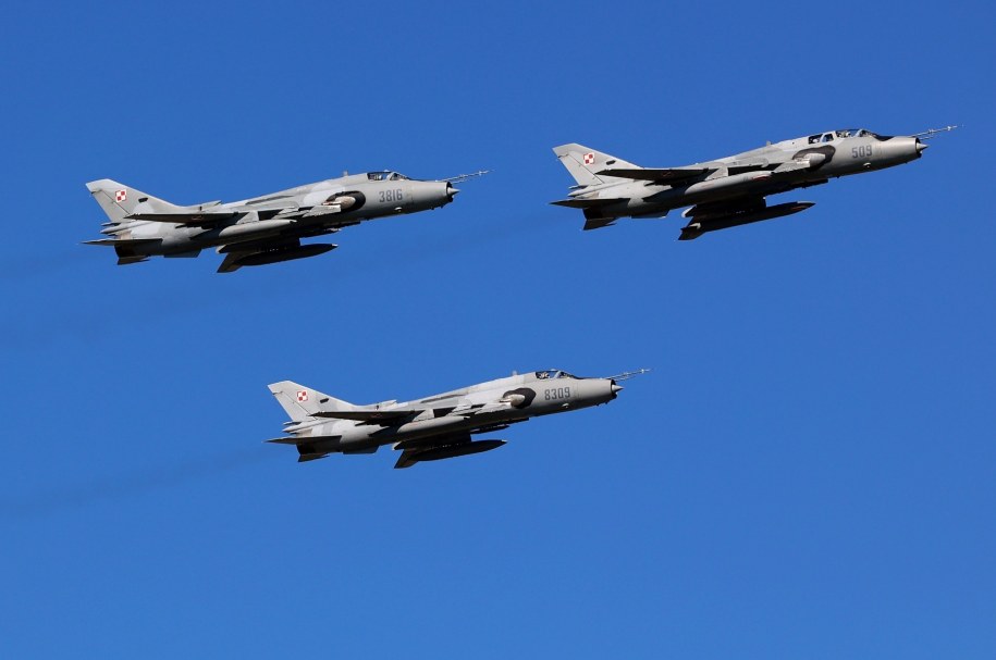 Rosyjskie ataki na Ukrainę. Polskie samoloty w gotowości