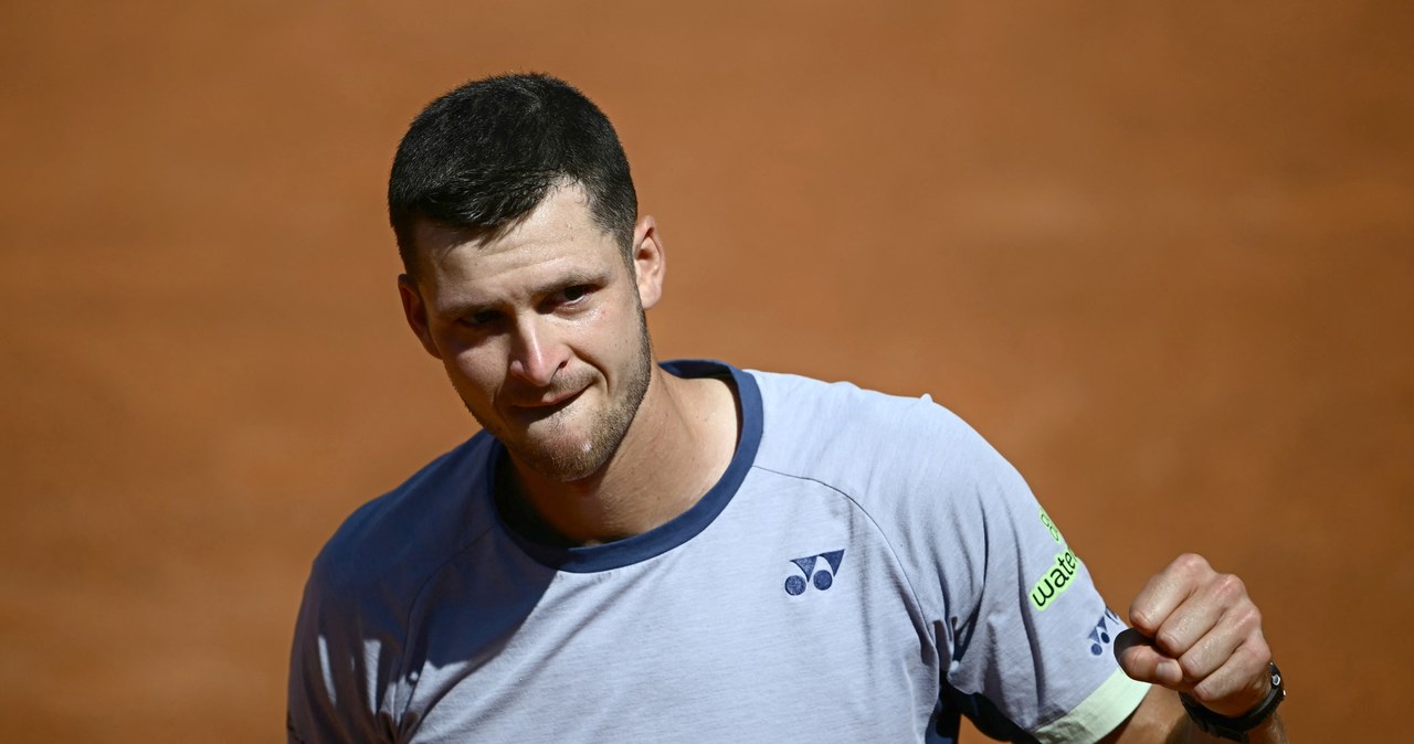 tenis ziemny, wyniki żywo, Radwańska, Domachowska, ATP, WTA, Wimbledon, US Open, Australian Open, French Open Hubert Hurkacz pod ścianą, ale jaka reakcja Polaka. 6:0 i 6:3, mistrz Wimbledonu pokonany