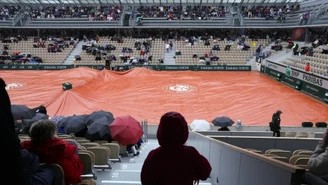 Sceny podczas Roland Garros, trzy godziny czekania na nic. Tenisiści już byli gotowi