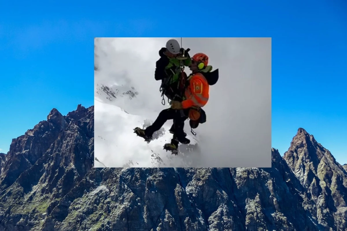 Podczas wspinaczki w Alpach z wysokości 3 tysięcy metrów spadł pies, którego właścicielka zabrała na wyprawę. Kobieta sama wpadła w panikę. Konieczna była interwencja ratowników.