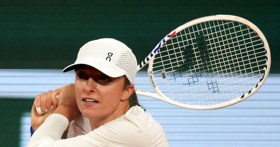 Iga Świątek i Hubert Hurkacz rozegrają dziś mecze drugiej rundy wielkoszlemowego turnieju Rolanda Garrosa w Paryżu. Z zawodami pożegnały się już Magda Linette i Magdalena Fręch.