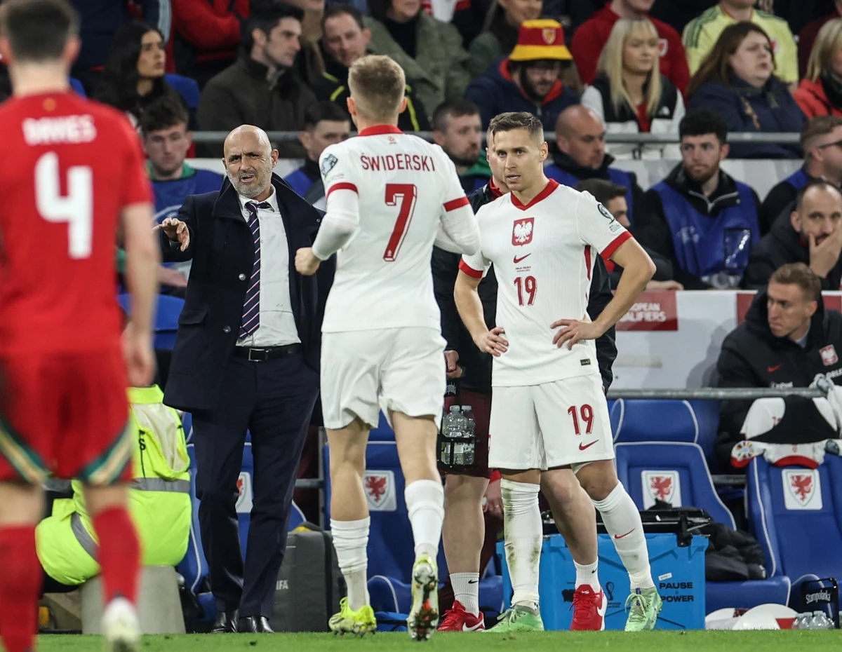 Już tylko nieco ponad dwa tygodnie dzielą nas od rozpoczęcia Euro 2024 w Niemczech. Dziś około godz. 19 selekcjoner reprezentacji Polski Michał Probierz ogłosi szeroką kadrę na mistrzostwa Europy. 