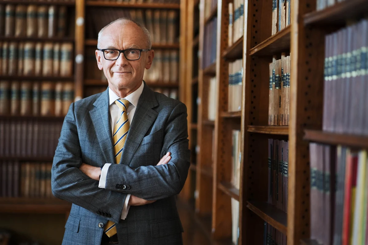 Polska nauka ma mocną reprezentacje na świecie. Rektor prof. Piotr Ponikowski z Uniwersytetu Medycznego we Wrocławiu został uznany w 2024 roku za najlepszego polskiego naukowca w dziedzinie medycyny w rankingu Research.com. 