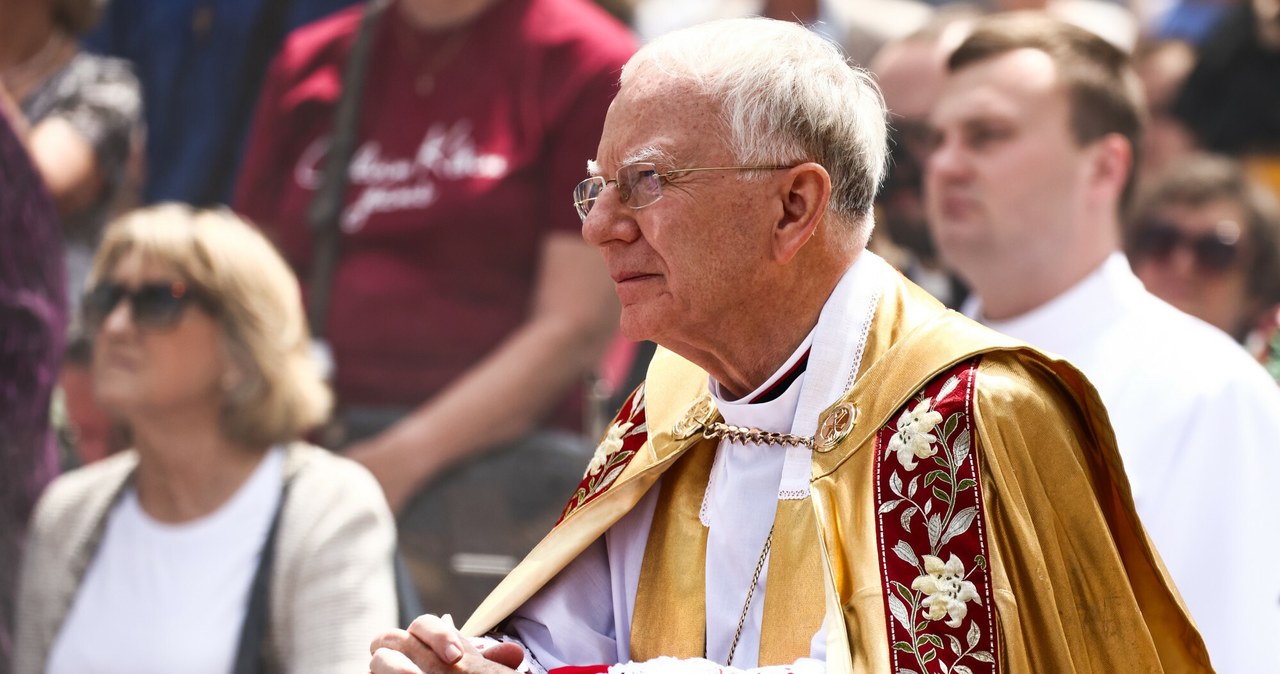  Abp Jędraszewski krytykuje Trzaskowskiego. Nowa ideologii