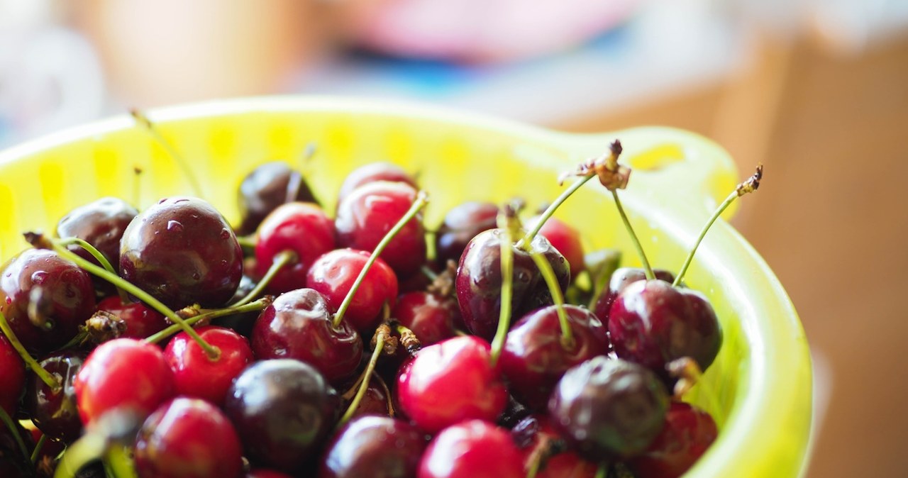 Nie daj się naciągnąć na targu. Tak rozpoznasz robaczywe czereśnie