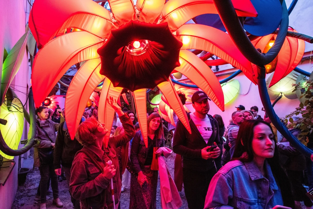 Już dziś ulice Lublina zapełnią się instalacjami artystycznymi montowanymi z okazji Nocy Kultury. Tegoroczna edycja imprezy będzie już osiemnastą. Uczestnicy wydarzenia będą mogli między innymi… schować się w brzuchu wieloryba.