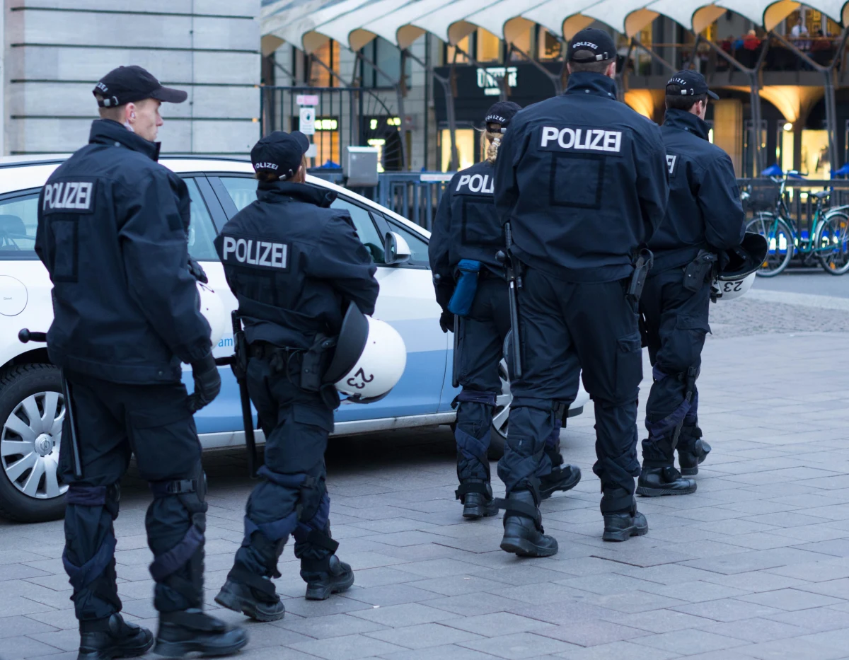 Pięć osób zostało rannych w strzelaninie w mieście Hagen na zachodzie Niemiec. Sprawca zdołał uciec z miejsca zdarzenia. 