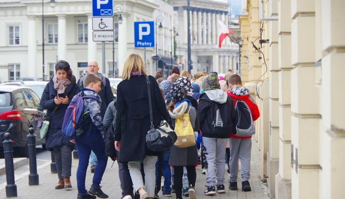 1250 zł dla ucznia, 0 zł dla nauczyciela. "Wyzysk"