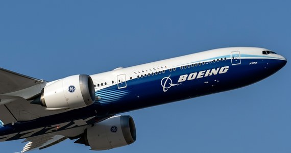 Oddziały firmy Boeing w Polsce zatrudnią kolejnych kilkuset specjalistów, którzy będą pracować przy projektach cywilnych i obronnych – zapowiedziała firma w Warszawie podczas uroczystości otwarcia nowego kompleksu. Nowe miejsca pracy mają powstać w w Gdańsku, Rzeszowie i Warszawie.