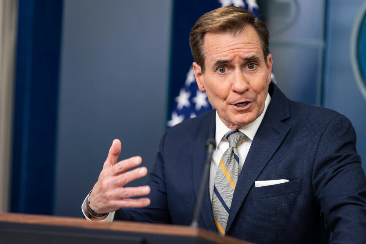 Jesteśmy w bliskim kontakcie z naszymi polskimi odpowiednikami, by zapewnić, że mają to, czego potrzebują, by odpowiedzieć na ataki hybrydowe ze wschodu - powiedział rzecznik Rady Bezpieczeństwa Narodowego John Kirby, odnosząc się do serii incydentów w Polsce.