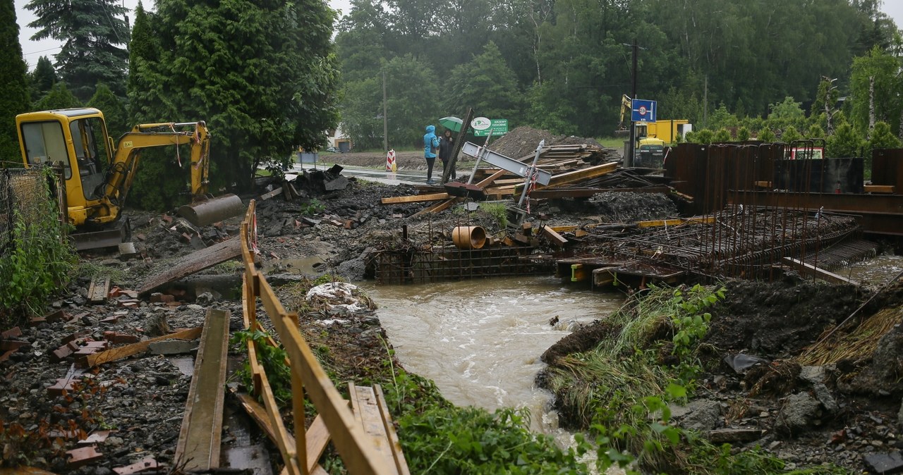  Pogoda w Polsce nie bierze jeńców. Ponad tysiąc zgłoszeń