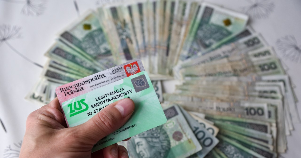 Waloryzacja emerytur z niespodzianką. Seniorzy dostali 1050 zł więcej