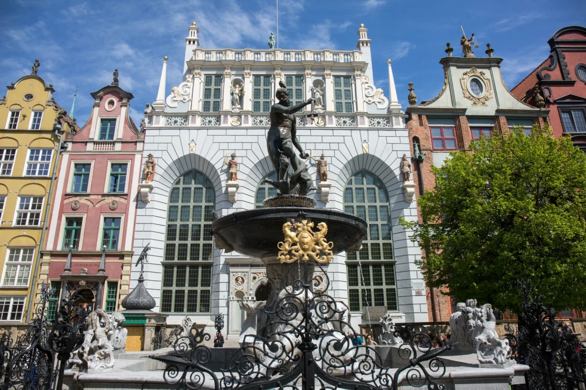 Gdańsk będzie gospodarzem Międzynarodowego Zjazdu Nowej Hanzy. Tegoroczna edycja odbędzie się w dniach 13-16 czerwca, a jej mottem będzie „Zmiana zaczyna się tutaj”. Miasto organizuje wydarzenie ponownie po 27 latach. 