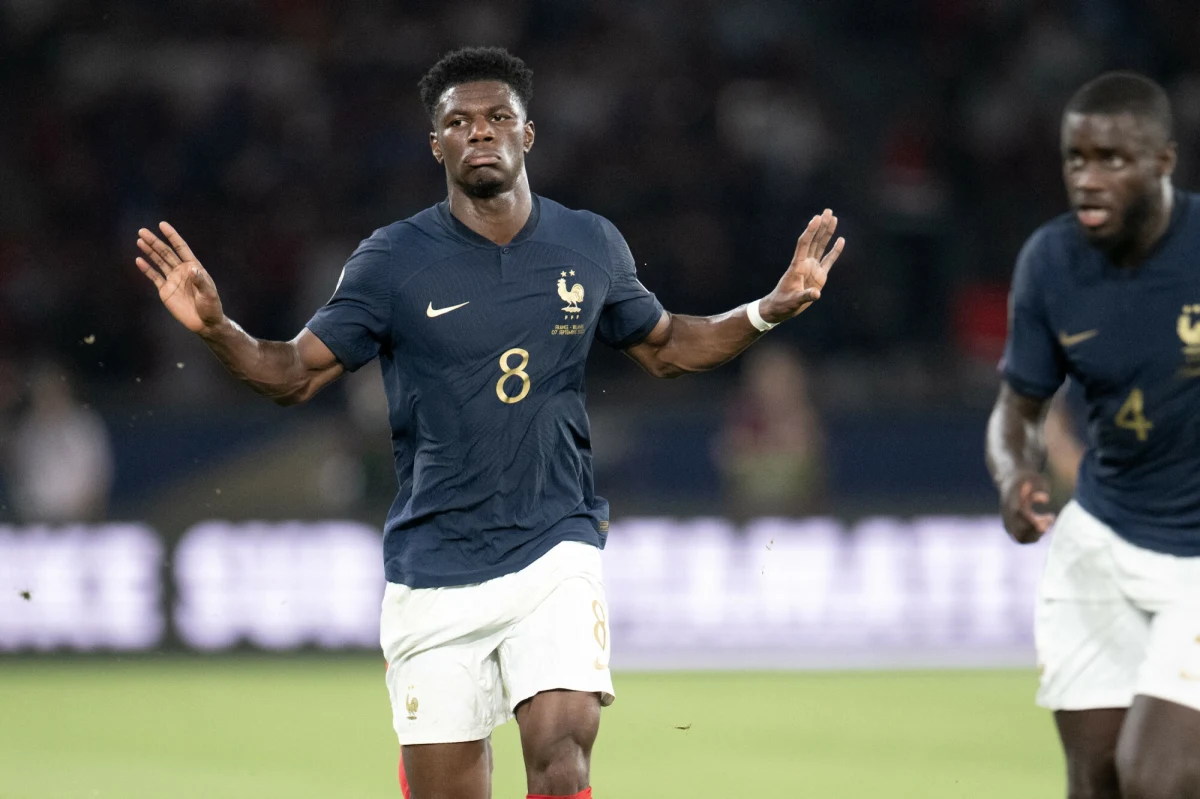 Austriacy bez co najmniej czterech czołowych piłkarzy, Holendrzy z poważnym problemem w środku pomocy i Francuzi m.in. z kilkoma dużymi znakami zapytania. Wszyscy rywale Polaków w grupie D przystąpią do mistrzostw Europy w Niemczech osłabieni.