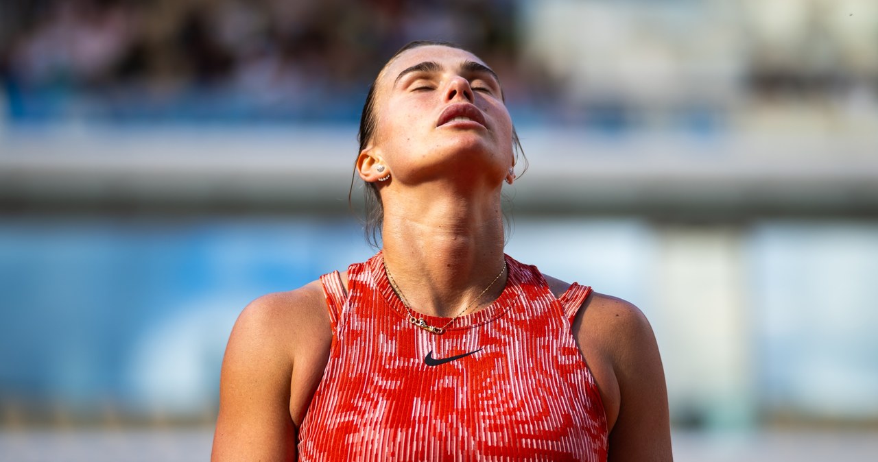 tenis ziemny, wyniki żywo, Radwańska, Domachowska, ATP, WTA, Wimbledon, US Open, Australian Open, French Open Kapitalne zagranie Andriejewej. Sabalenka zrezygnowana ruszyła do siatki