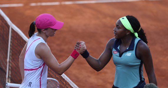 O godz. 15:00 Iga Świątek powalczy z Amerykanką Coco Gauff w półfinale Rolanda Garrosa. To będzie już dwunaste spotkanie obu zawodniczek na korcie. Statystycznie ogromną przewagę ma nasza tenisistka.