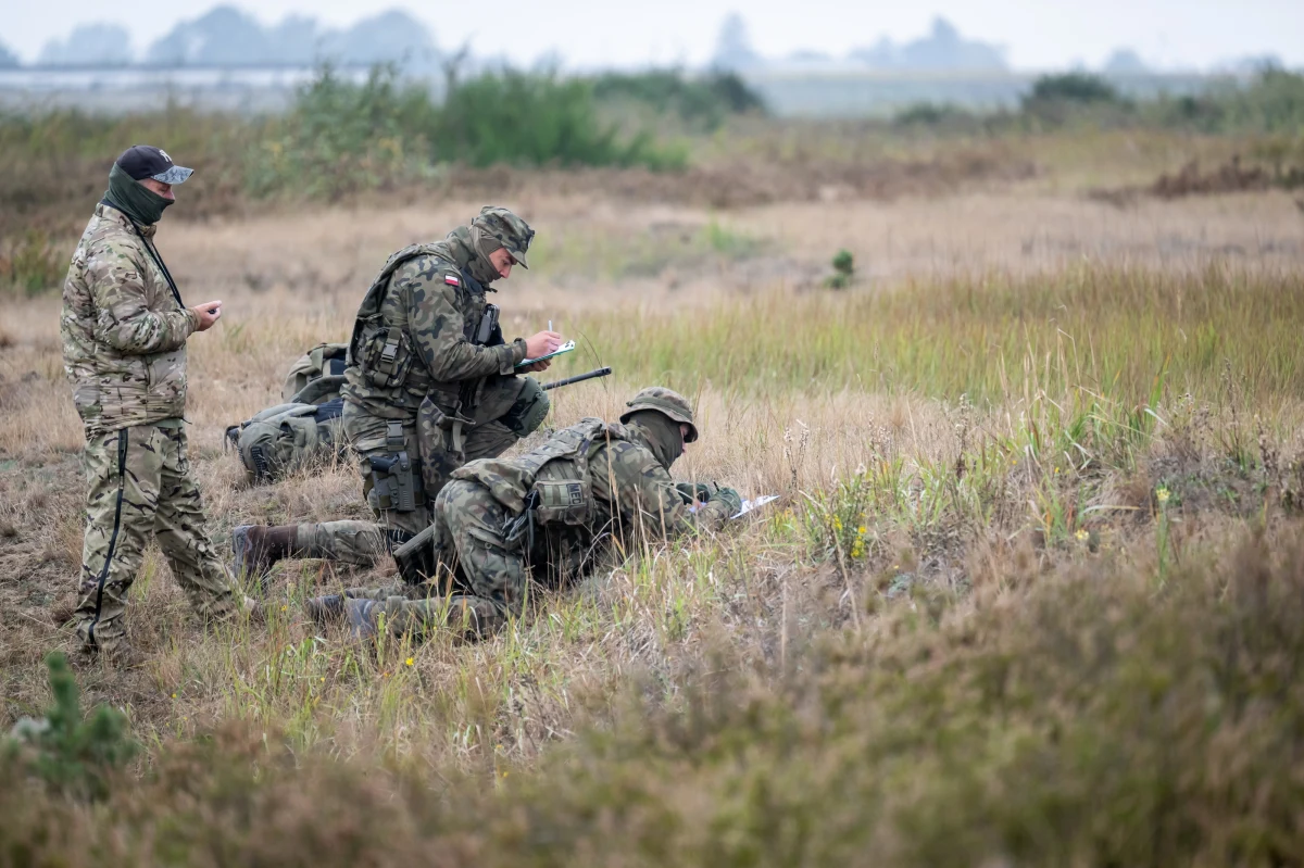 Jest zarzut dla żołnierza Wojsk Obrony Terytorialnej, który w maju w Tczewie zgubił karabin wyborowy BOR - dowiedział się reporter RMF FM w Trójmieście. Sąd zajmie się też sprawą dwóch 15-latków, którzy broń zabrali.